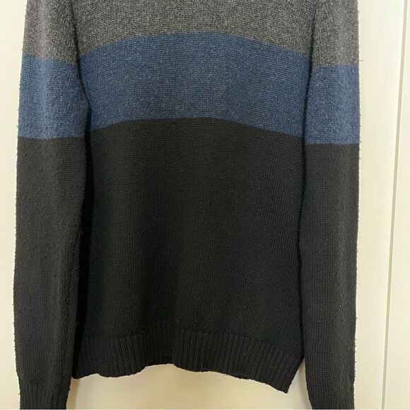 Uniqlo Heattech Sweater Mens Large Black Gray Stripe Knit Crew Neck Long Sleeve - Picture 3 of 12